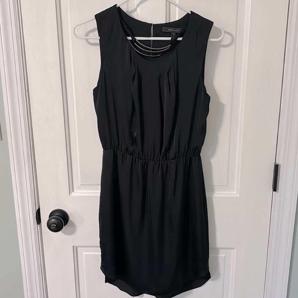 BCBG Fit & Flare Y2K Dress With Removable Necklace Size XS